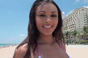 久久 国产 尿 小便 嘘嘘