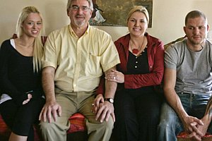 女生zzzxxxwww女生